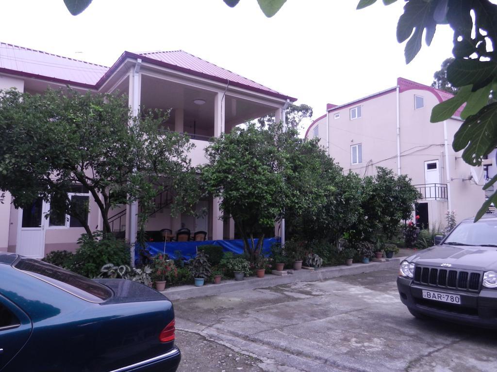 Guest House Roman/Гоніо Екстер'єр фото